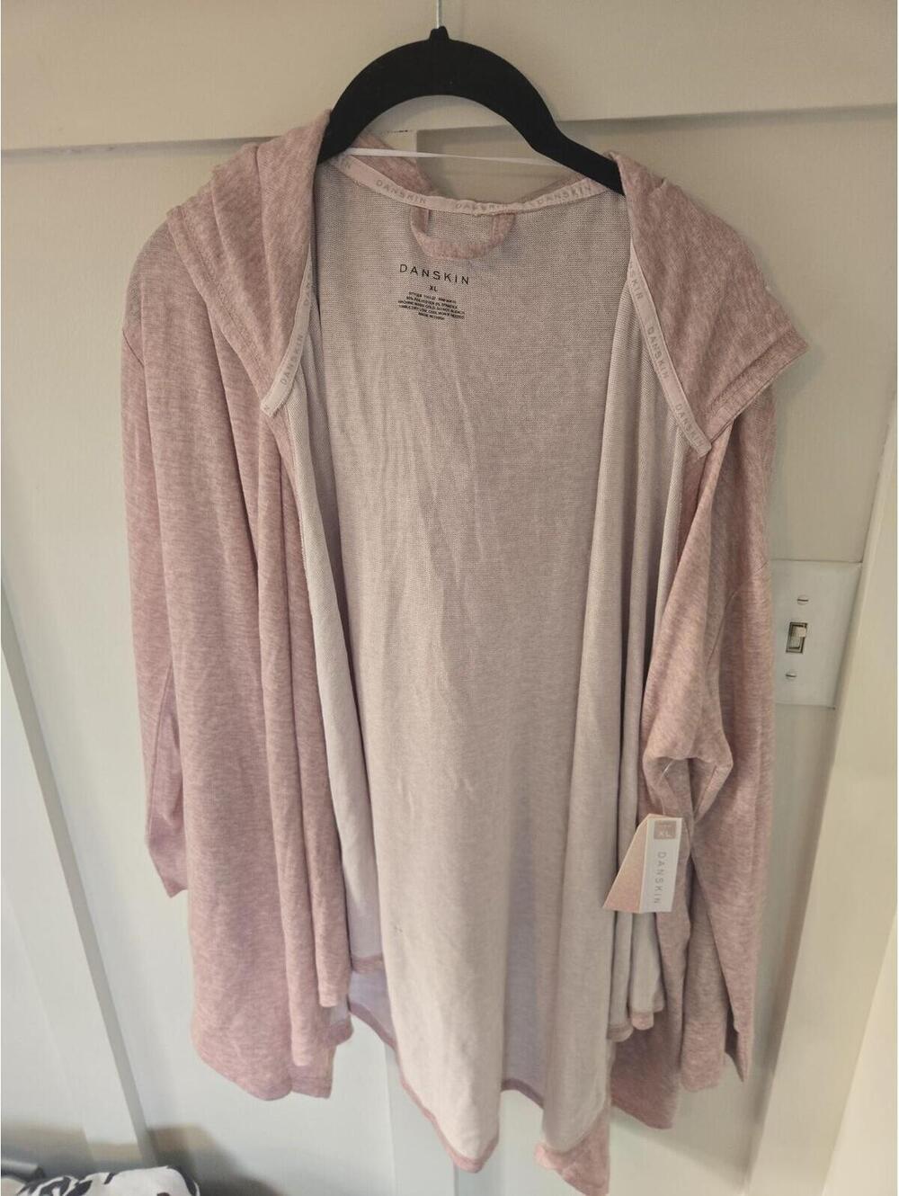 Danskin Women's Mauve Pink Hooded Cardigan Wrap - Size XL - NWT - Picture 1 of 5